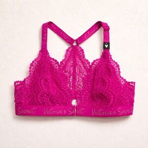 NWT Victoria’s Secret Pink Lace Racerback Bralette S